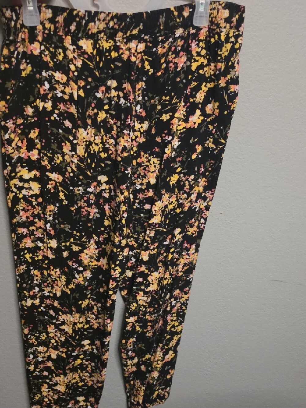 Jessica Simpson Black Floral Capris with Yellow and Pink Print